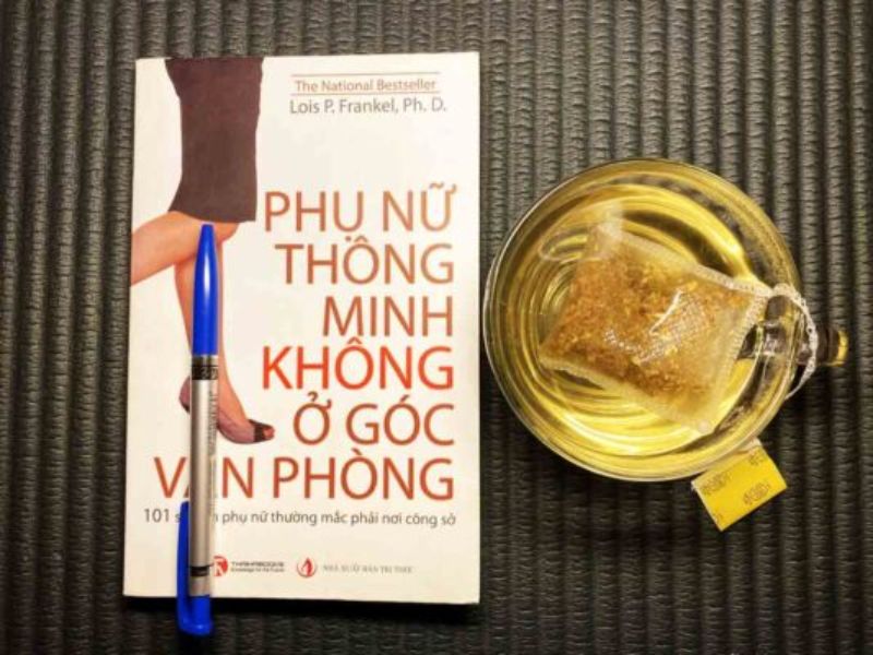 Phụ nữ với trà để nuôi dưỡng tâm hồn và sáng tạo