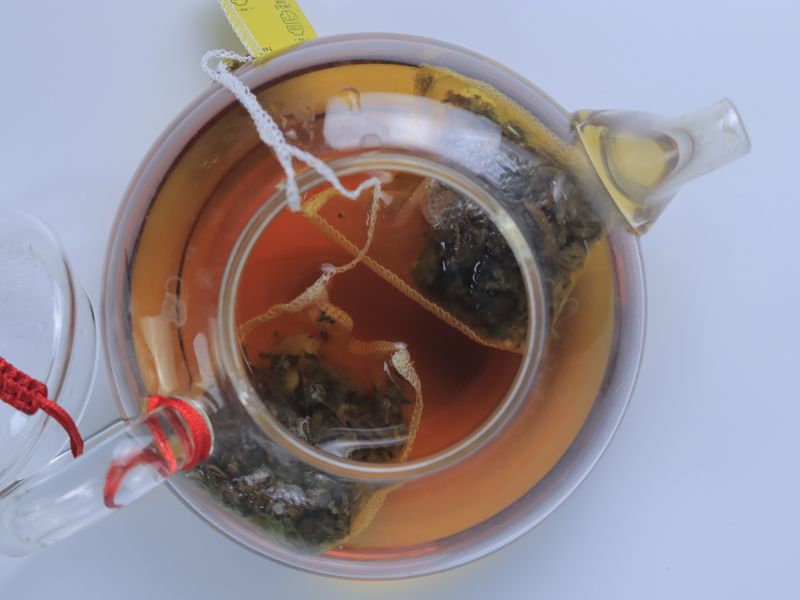 4 bước trong cách ủ trà đen pha trà sữa